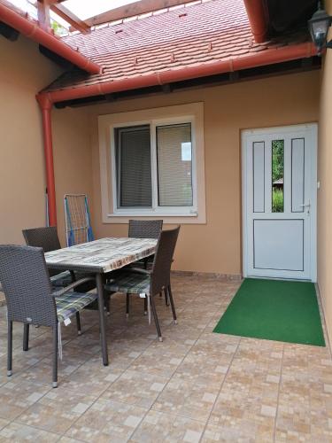 Kaktuszvirág Apartmanház - image 4