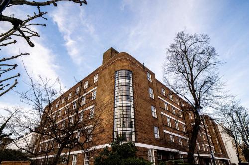 A szálláshely kívülről, Bowden Court (Notting Hill) in Notting Hill