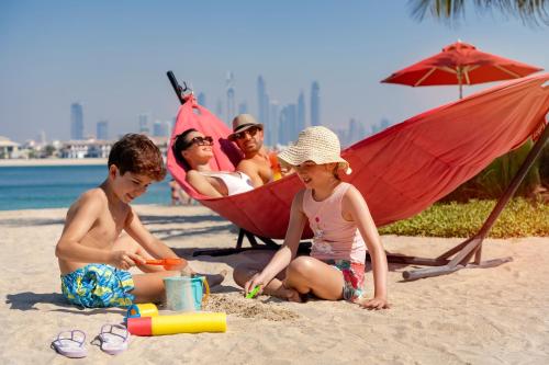 Th8 Palm Dubai Beach Resort, Vignette Collection by IHG, Dubai (Foto 10)