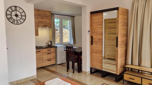2 double beds