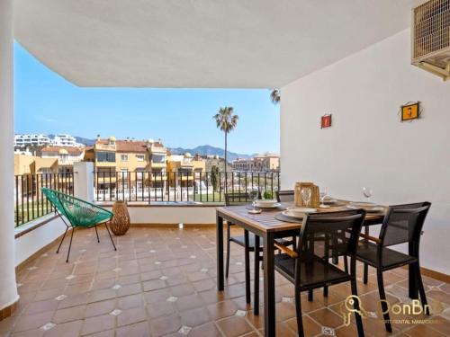 balcon/terasă, Apartamento cerca de la playa en las lagunas de Mijas in Mijas