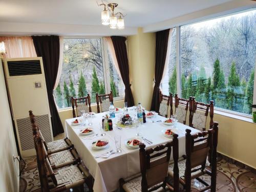 Restorāns, Hotel & Restaurant Kotel in Kotele