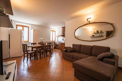 B&B Feltre - Palazzo Bovio-Esclusivo appartamento in centro SELF CHECK-IN - Bed and Breakfast Feltre