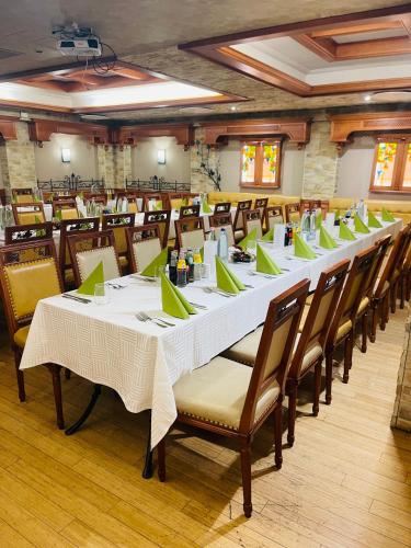 Villa Hotel - main image