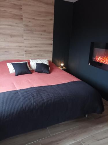 Loft sauna jacuzzi ospariegeois in Lavelanet