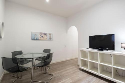 Two-Bedroom Apartment image 6