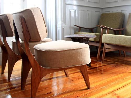 The Luggage Hostel & Suites