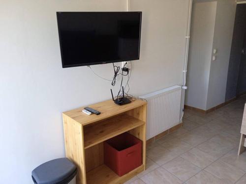 Iekārtas, Petit logement avec entrée indépendante (Petit logement avec entree independante) in Colombotte