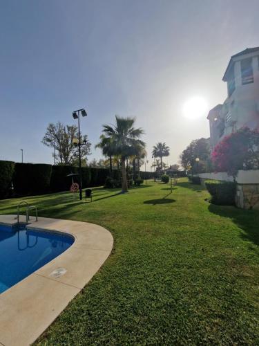 Apartamento playa - Puerto Banus, Марбелья (фото 5)