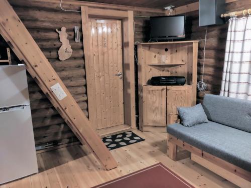 Koplietošanas atpūtas telpa ar TV, Villa Haapala in Korvala