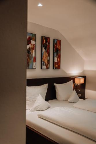 Hotel Hofwirt Neubeuern Room Type - Standard Double Room