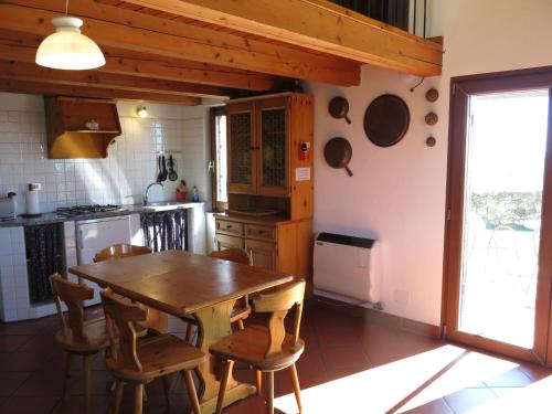 Holiday Home Le Rose Rosse by Interhome in Grazano Badolio