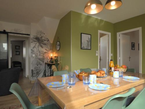 Holiday Home Groix - PHM108 by Interhome