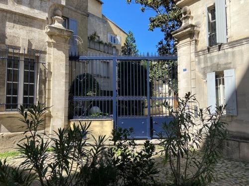 Bel appartement avec vue sur le Palais des Papes