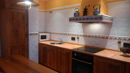 設施, 拉胡爾韋爾塔公寓 (Casa Rural La Huerta) in 里亞諾