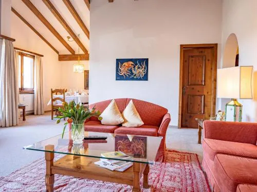 Apartment Chesa La Sajetta 12 by Interhome in Surlej, Schweiz