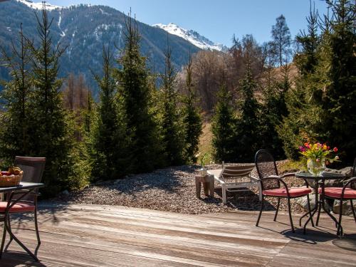 Chalet Papillon by Interhome in نينداز