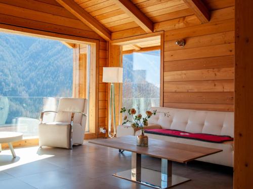 Chalet Papillon by Interhome in نينداز