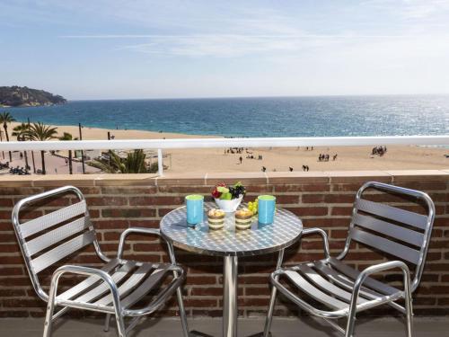 Apartment Caravela Beach by Interhome 2
