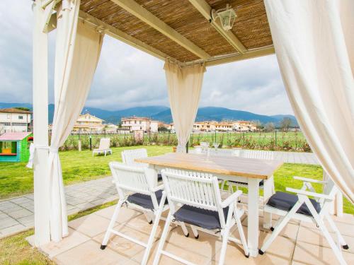 Holiday Home del Sole by Interhome in Бьєнтіна