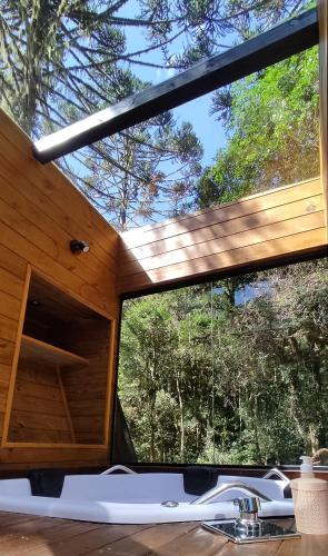 2 bedrooms, 3 beds