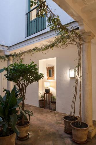 Three-Bedroom, Three-Bathroom Townhouse image 2