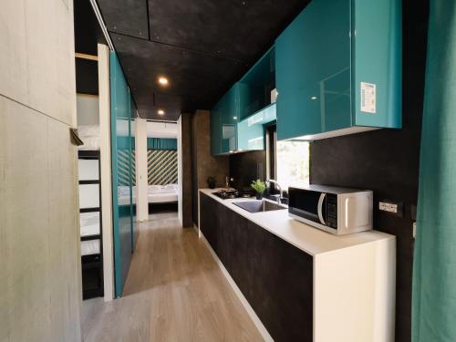 2 bedrooms, 3 beds