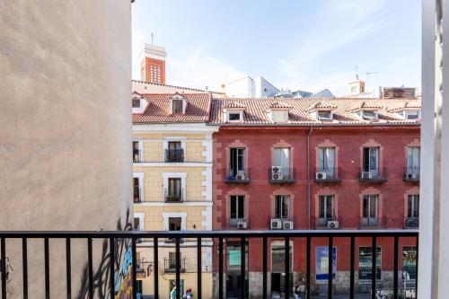 Los Apartamentos Jacinto Benavente Centro Madrid