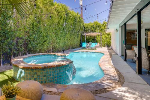 Sunny Palm Springs Home with Private Pool and Patio! in Palm Springs, USA