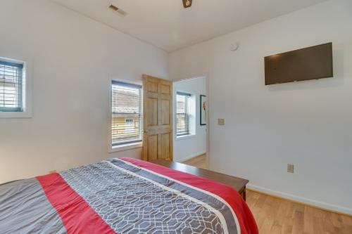 Cozy Marlinton Vacation Rental: Downtown Location! in Marlinton