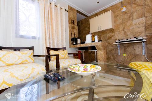 Clos d'Or, Appartements meublés Douala Makepé