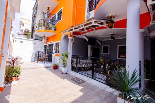 Clos d'Or, Appartements meublés Douala Makepé