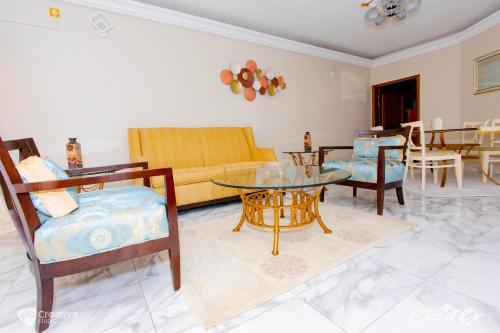 Clos d'Or, Appartements meublés Douala Makepé