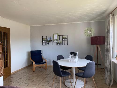 บริการและสิ่งอำนวยความสะดวก, de Vinkenborg 8 pers nabij Winterberg in ซีดลิงเฮาเซิน