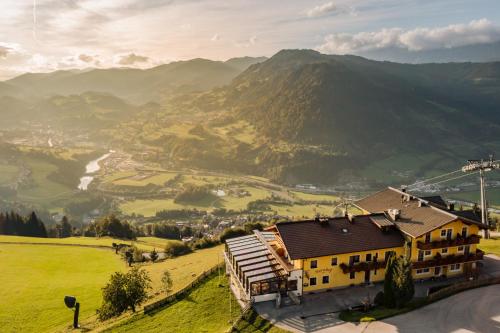 Alpendorf Hotel Stern in Sankt Johann im Pongau