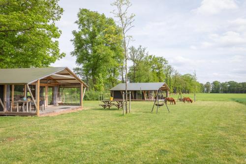  Landrijk De Reesprong boerderij, Pension in Haaksbergen bei Rekken