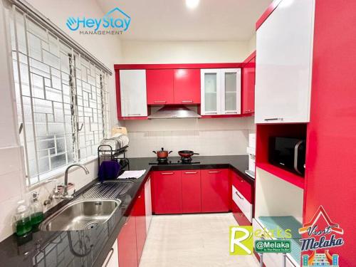 Klebang Villa 17Pax PrivateSwimmingPool TownArea By Heystay Management in Malacca