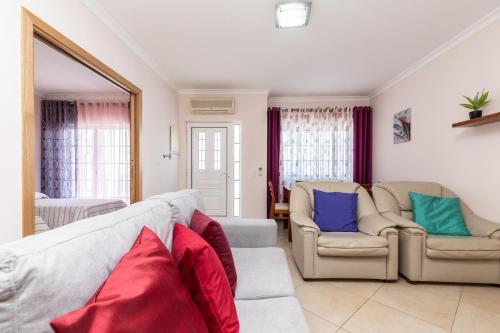 Shared lounge/TV area, Villa Turquesa By ALGARVEMANTA in Vila Nova De Cacela