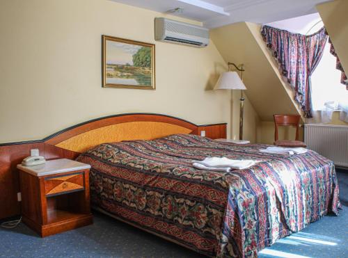 Offi Haz Hotel - image 4