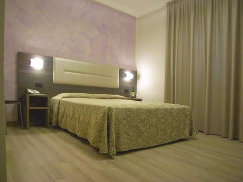 Hotel Siena – Milan, DC
