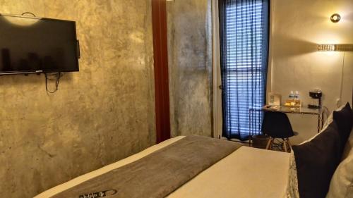 1 queen bed