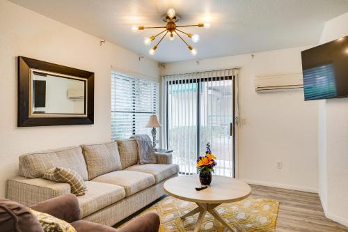 Vacation Rental Near Las Vegas Strip with Pool!, Las Vegas (photo 3)