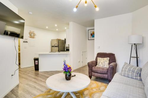 Vacation Rental Near Las Vegas Strip with Pool!, Las Vegas (photo 7)