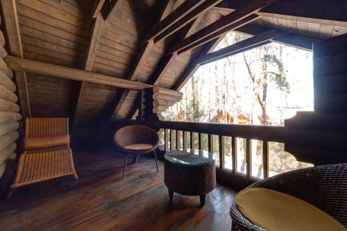 Cottage image 10