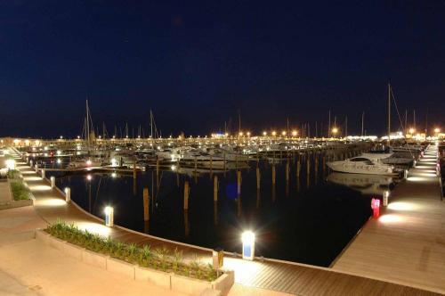 Hotel Villa Dina - Photo 3