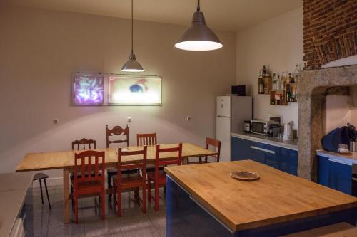 Küche, Lisbon Lounge Hostel in Lissabon