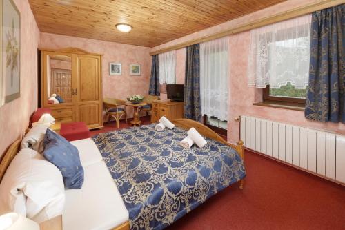Kristyna Double Room with Extra Bed