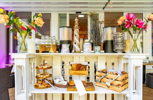 Ferienwohnung Juliane in der Villa zum Kronprinzen direkt gegenüber der Saarow Therme - image 8