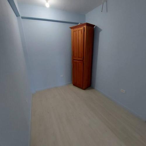 Miss Pea Apartments in คราวน์ พอยต์