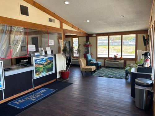 Közös társalgó / TV, Rodeway Inn Washington PA in Washington (Pennsylvania)